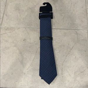 Marc Anthony tie. Never worn